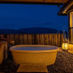https://shirayunoyado-yamadaya-gora.kanagawa-hotels.com